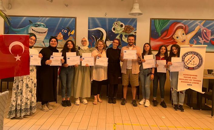 Hayme Ana Mesleki ve Teknik Anadolu Lisesi Avrupa’da stajda