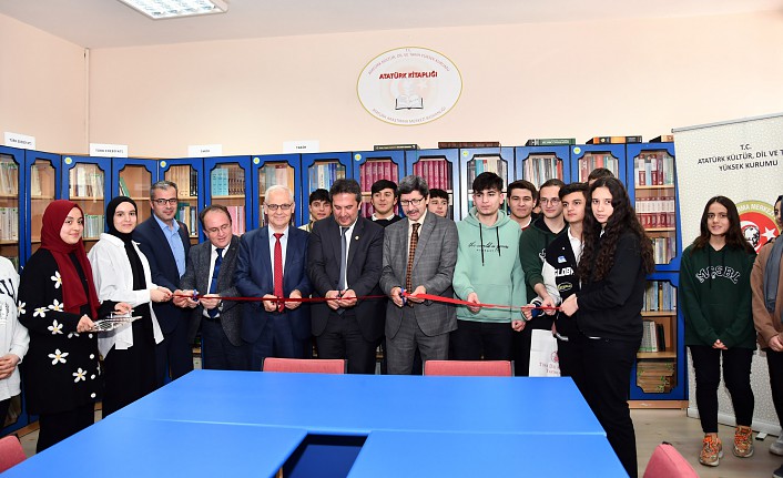 Sosyal Bilimler Lisesinde Atatürk Kitaplığı’nın açılışı yapıldı