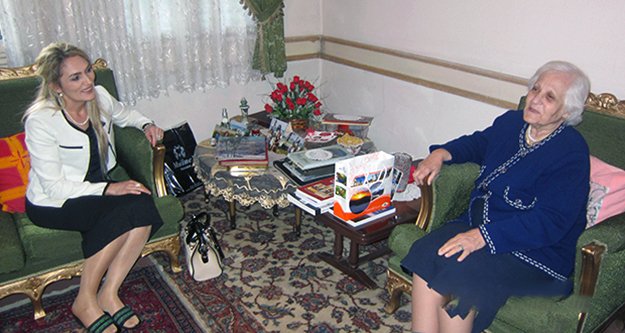 Bayan Yavuz Emekli Öğretmen Yıldız Eskicioğlu’nu Ziyaret Etti