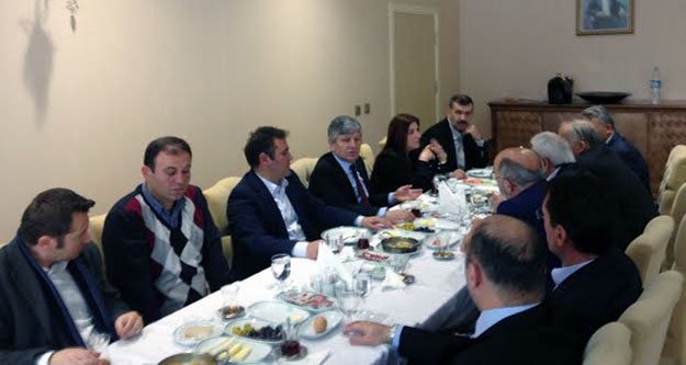Milletvekili Aydın Ankara'da Belediye Başkanlarıyla Bir Araya Geldi