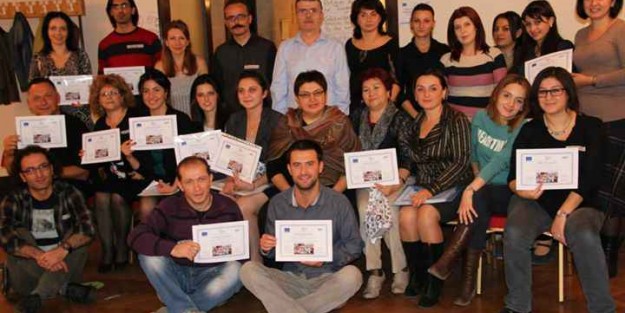 Sağlıklı Münazara İçin Ermenistan'a Gittiler