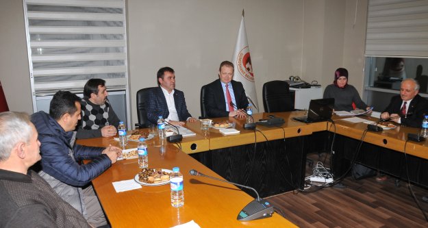 Vali Yavuz, Belediye Meclis Toplantısına katıldı