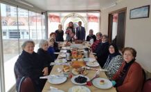 Bursa'daki Gümüşhaneliler, Kadınlar Günü kahvaltısında buluştu 