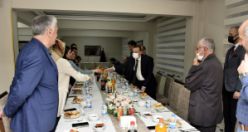 Vali Taşbilek gazetecilerle iftar sofrasında buluştu