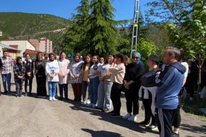 Şehit Tamer Özdemir Anadolu Lisesinden anlamlı bahar şenliği