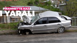 Gümüşhane'de yağmurlu havada kaza: Otomobil köprü korkuluklarına çarptı