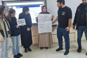 Torul’da ilkokul öğretmenlerine Öğrenen Lider Öğretmen eğitimi