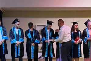 Torul’da şiir tadında mezuniyet programı