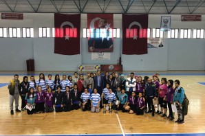 Okullar arası Futsal genç kız müsabakaları sona erdi