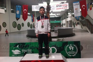 Havalı Silahlar Bahar Kupasında Gümüşhaneli Sporcular Türkiye Üçüncüsü Oldu