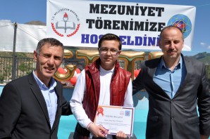 Türk Telekom Fen Lisesinde 10. Mezuniyet Coşkusu