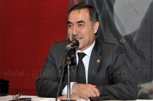 CHP İstanbul Milletvekili İhsan Özkes Gümüşhane'de