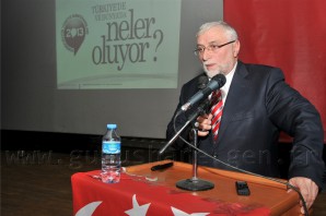 'Yeniden Büyük Türkiye' Konferansı Düzenlendi