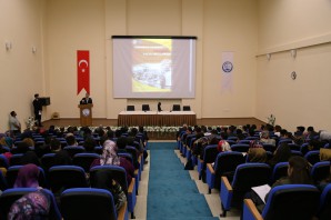 GÜ’de Çanakkale Geçilmez Programı düzenlendi