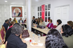 CHP Kadın Kolları Genel Başkanından Saadet’e ziyaret