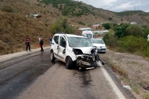 Gümüşhane’de trafik kazası: 3 yaralı