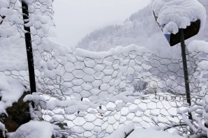 Gümüşhane’nin yükseklerinde kar yağışı etkili oldu