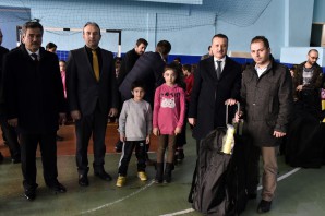 Gümüşhane’de okullara çocuk atletizm setlerinin dağıtımına başlandı