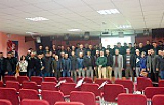 Anadolu Vakfı, 200 öğretmene seminer verdi