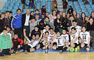 Dumlupınar ortaokulu Türkiye kupasında