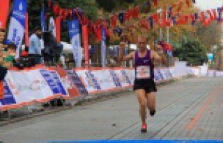 Muslu, Avrasya Maratonunda en hızlı Türk oldu