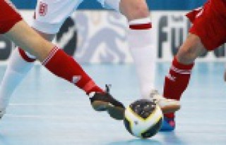 Futsal Kız-Erkek Yıldızlar grup müsabakaları...
