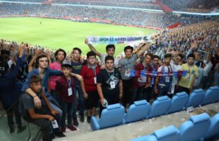 Trabzonspor-Galatasaray maçını izlediler