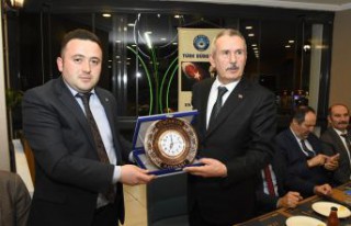 Türk Büro-Sen üyeleri yemekte buluştu