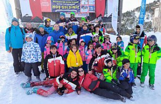 Gümüşhane’de kurtuluşa özel kayak yarışmaları...