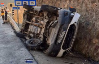 Gümüşhane’de ambulans kaza yaptı: 2 sağlıkçı...