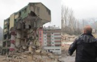 Torul’da 5 Katlı Bina Yıkıldı