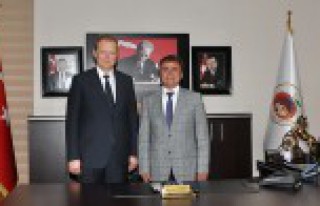 Vali Yavuz Başkan Çimen'i Ziyaret Etti