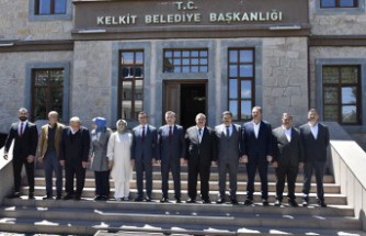 Vali Tanrısever'den yeni seçilen Belediye Başkanlarına ziyaret
